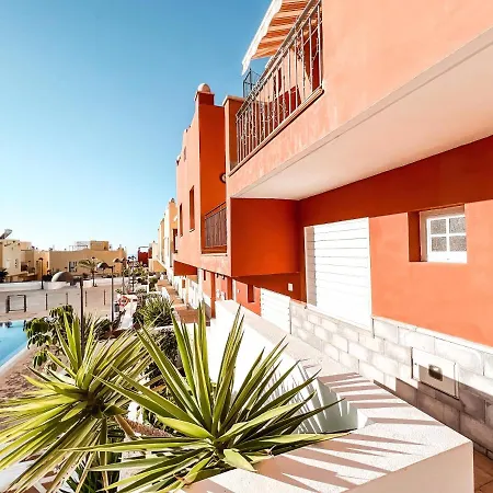 Townhouse With Ac In Callao Salvaje, Sonia, Cs148 *
