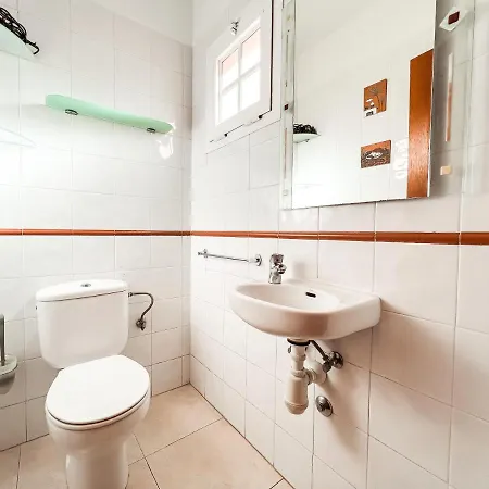 Townhouse With Ac In Callao Salvaje, Sonia, Cs148 Holiday home